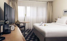 Mercure La Defense 4*